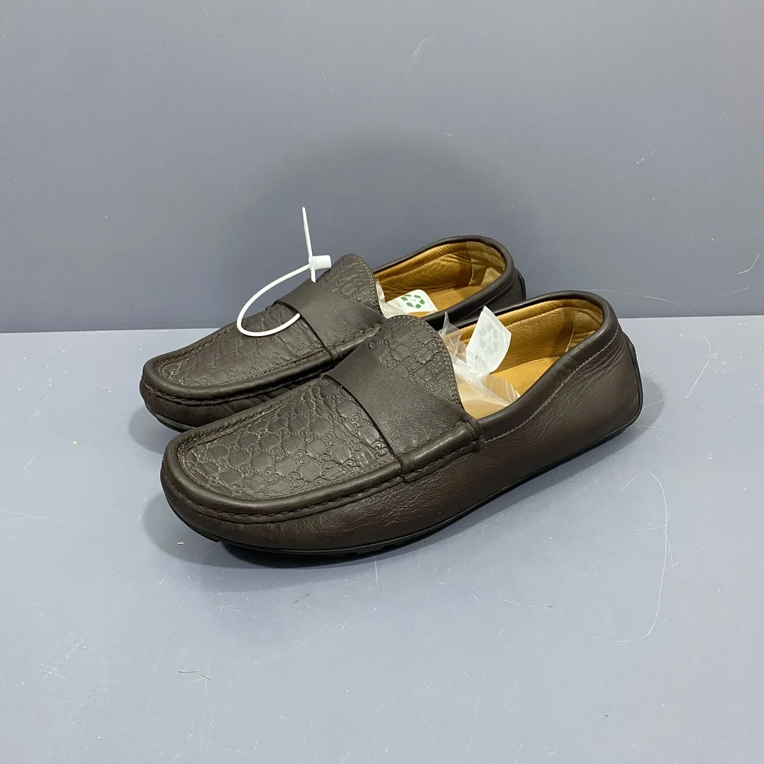 95新 GUCCI/古驰 39.5码 古驰gucci 棕色满印豆豆鞋 休闲鞋 255
