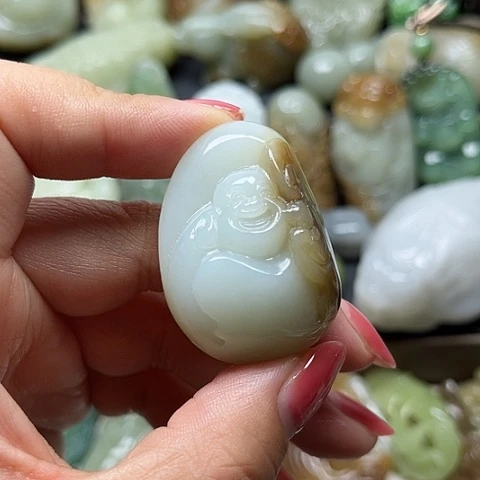 和田玉未镶嵌颈饰梦