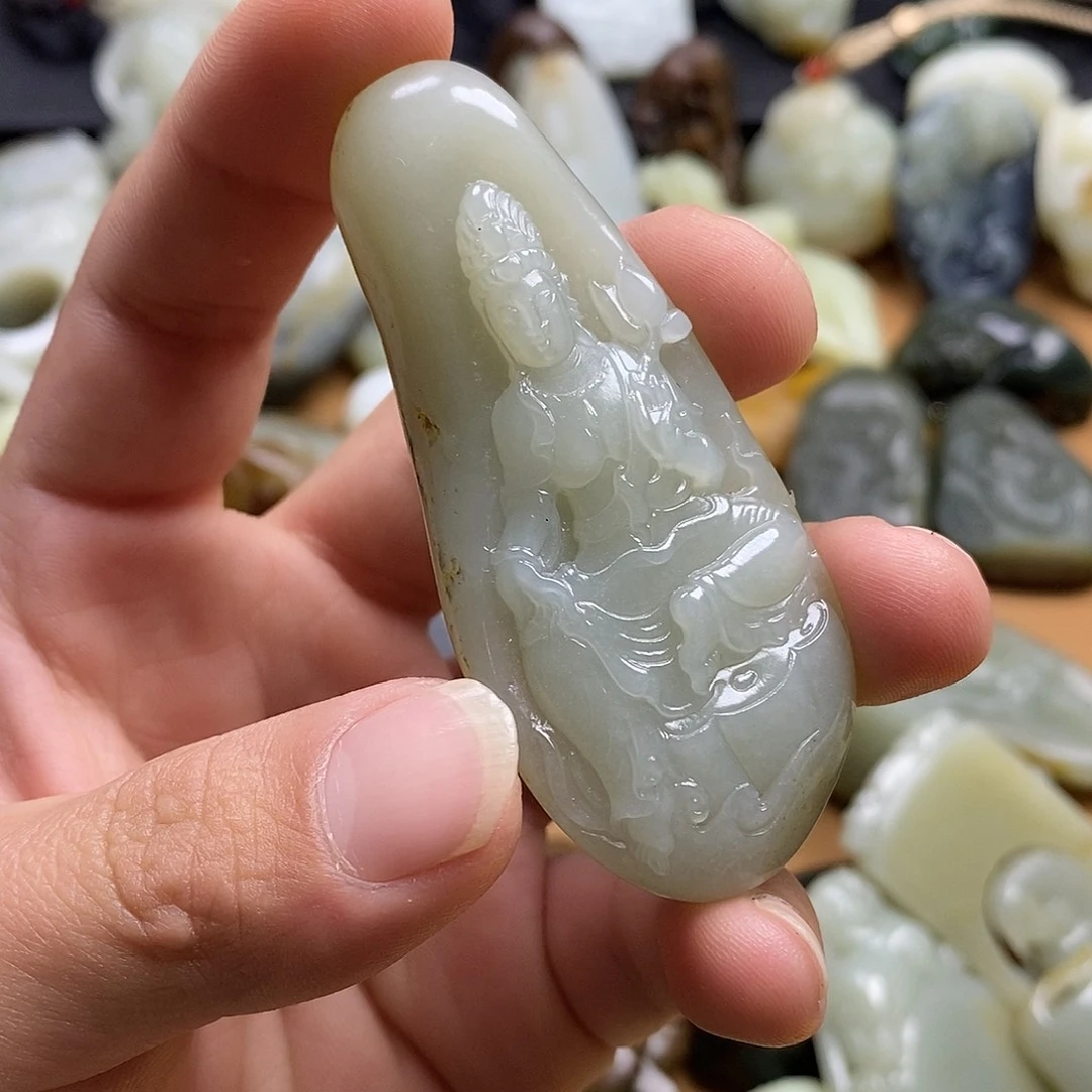 和田玉（糖玉）挂件未镶嵌