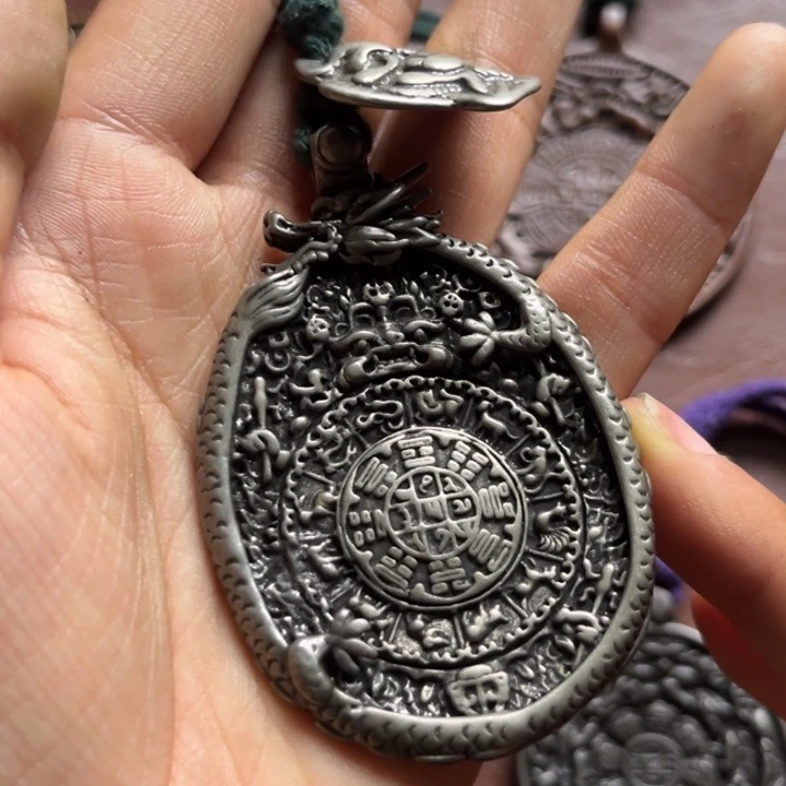 琉璃颈饰喜欢的朋友