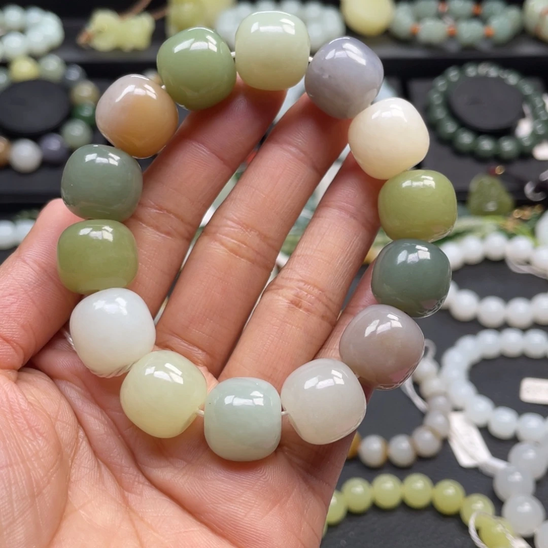 和田玉未镶嵌手链