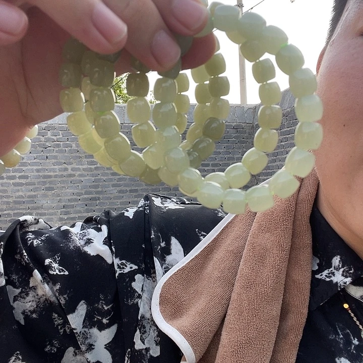 和田玉未镶嵌颈饰且末手串卡10