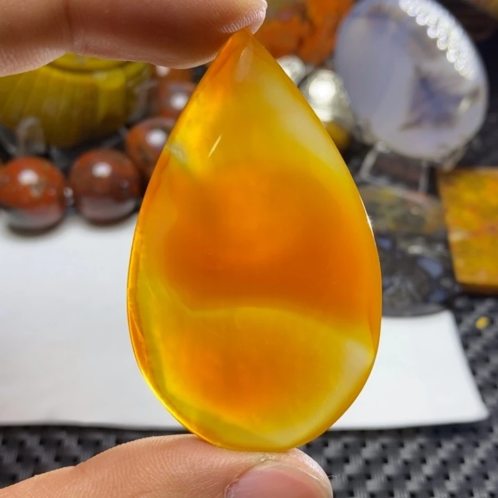 玛瑙/玉髓颈饰未镶嵌华*