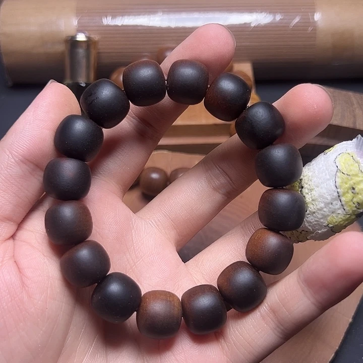 檀香木裕*轩1314阴沉料横纹沉水级