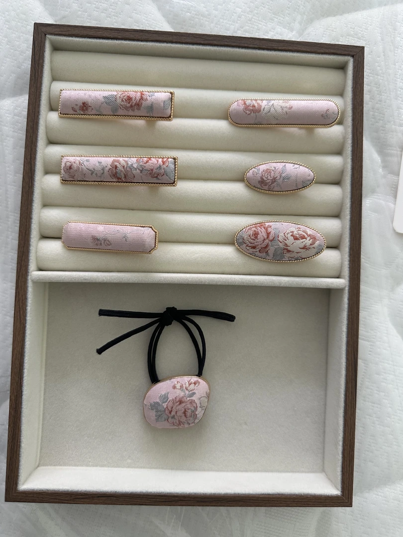 非遗蚕丝张国权宋锦《粉蔷薇》蚕丝布艺发卡复古新中式国风纯手工