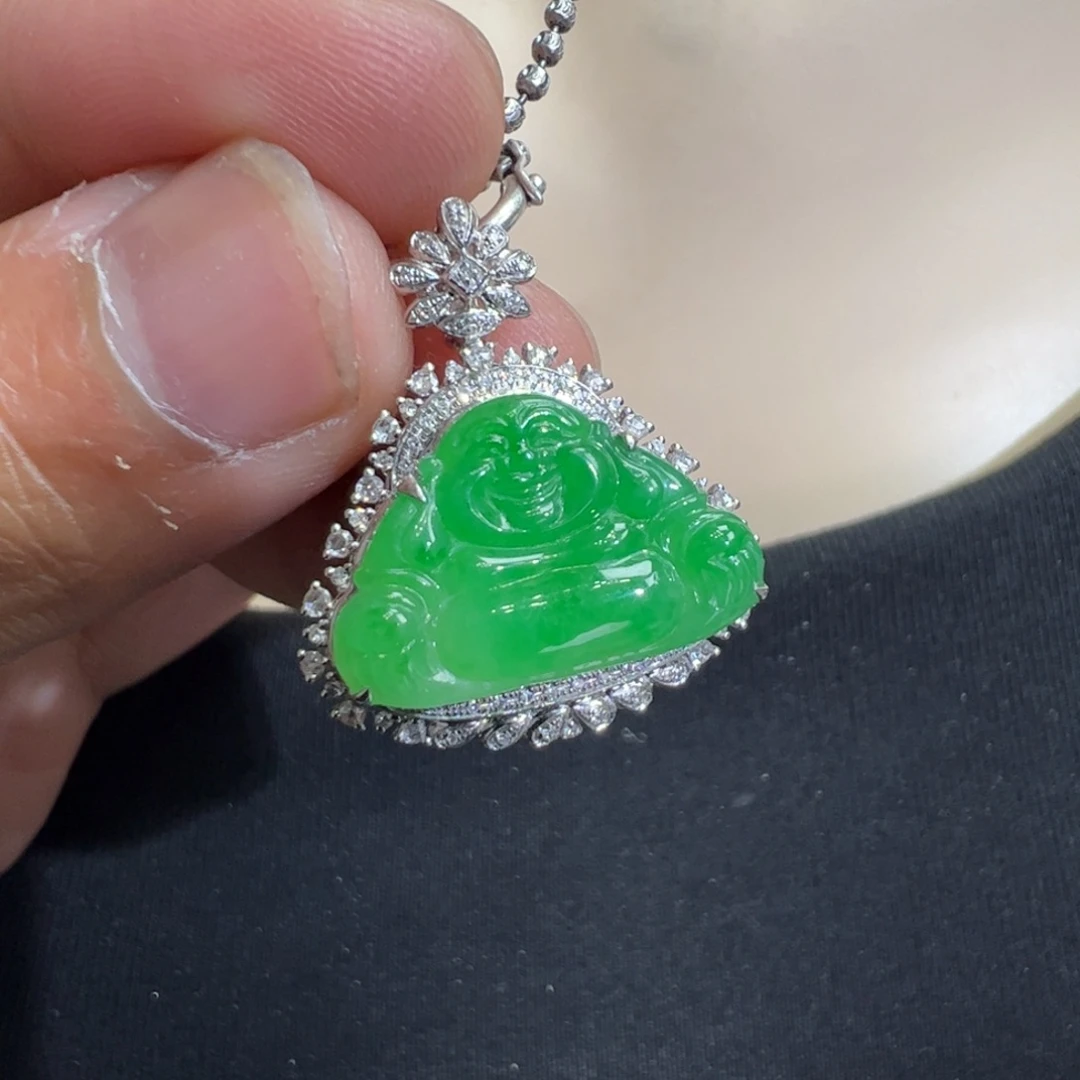 翡翠吊坠(不含链)18K金镶嵌