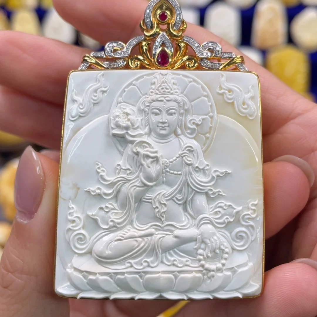 蜜蜡裸石18K金镶嵌琥珀蜜蜡雕刻观音