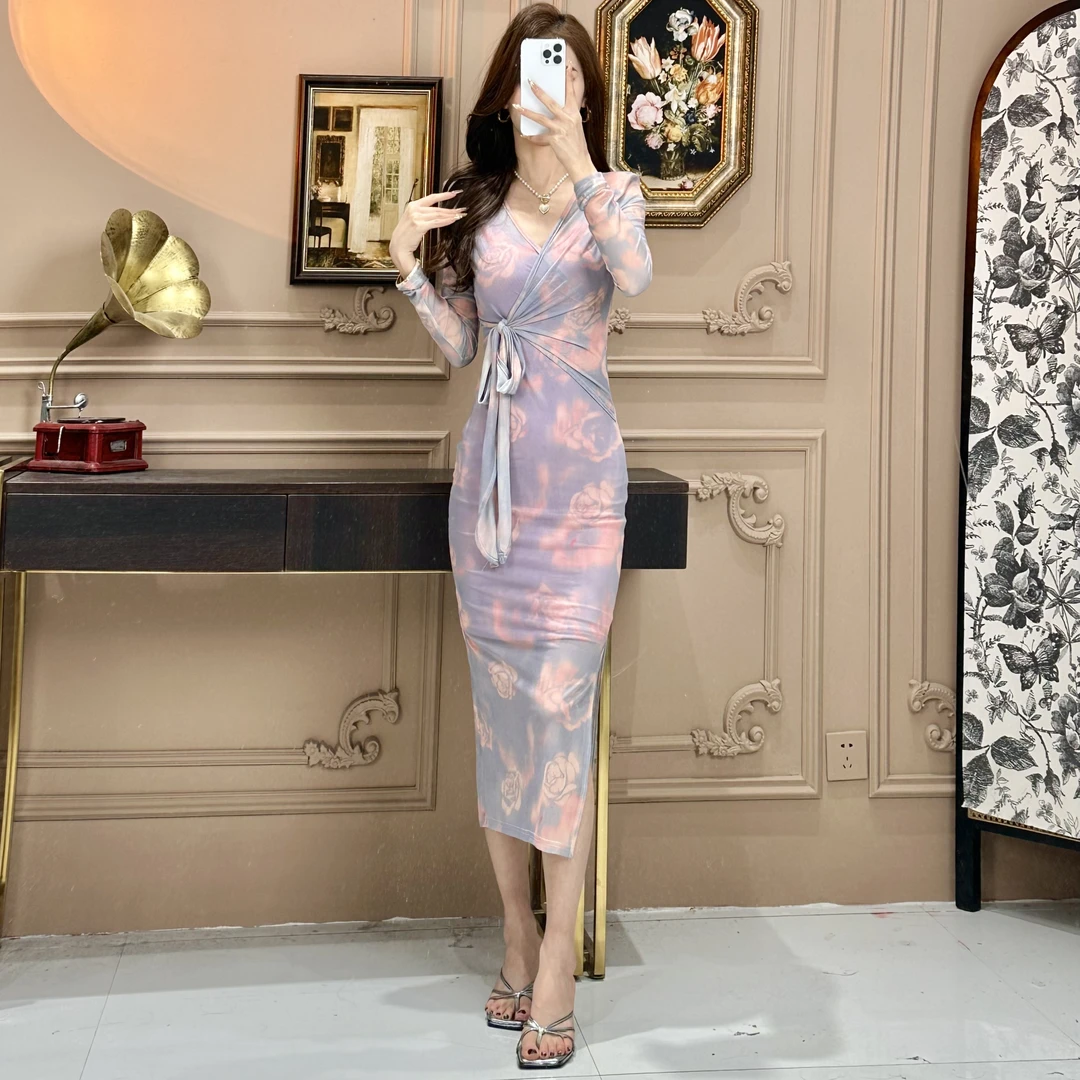 2025春夏款网纱V领绑带长袖冷冷清荷显瘦包身修身百搭开衩连衣裙