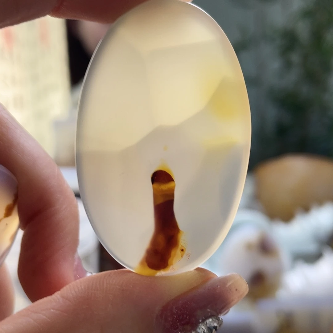 玛瑙/玉髓未镶嵌珠宝奇石