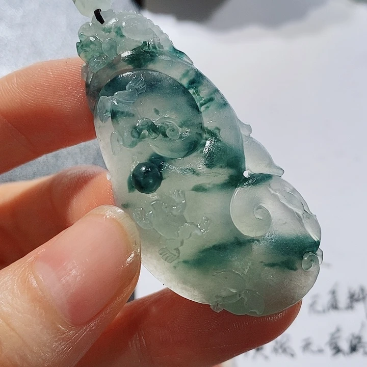 定制翡翠未镶嵌翡翠