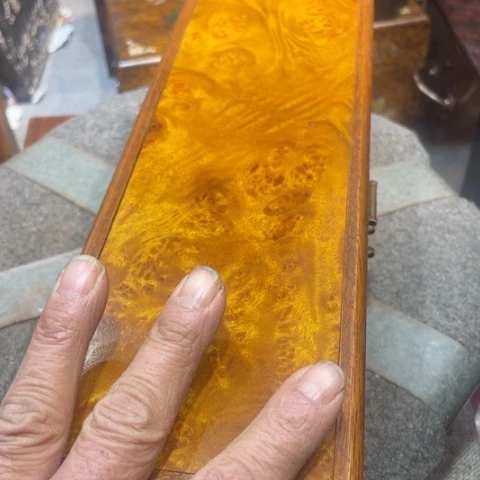 木盒子111111111111111