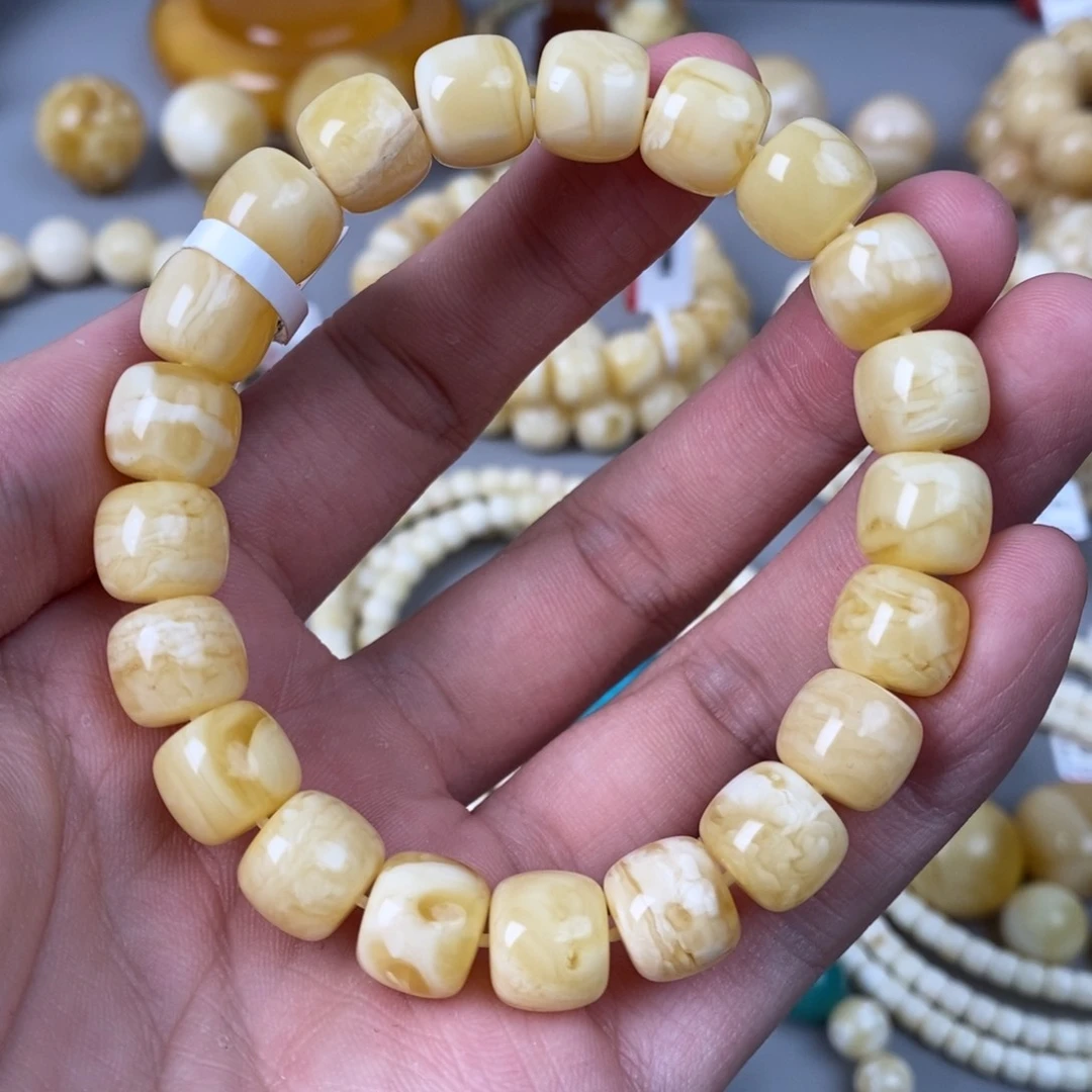 琥珀珠宝奇石未镶嵌@*杨