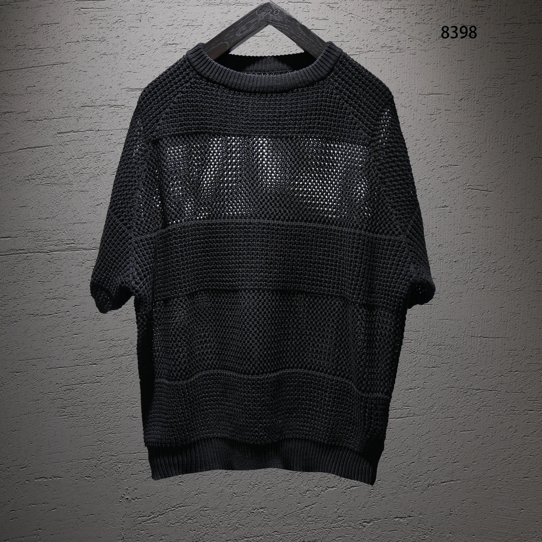 V-RO8398夏季纯色圆领镂空网孔设计针织短袖上衣黑色半袖宽松休闲