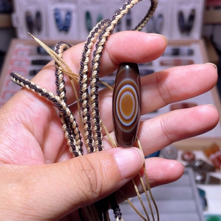 c***.玛瑙/玉髓颈饰未镶嵌