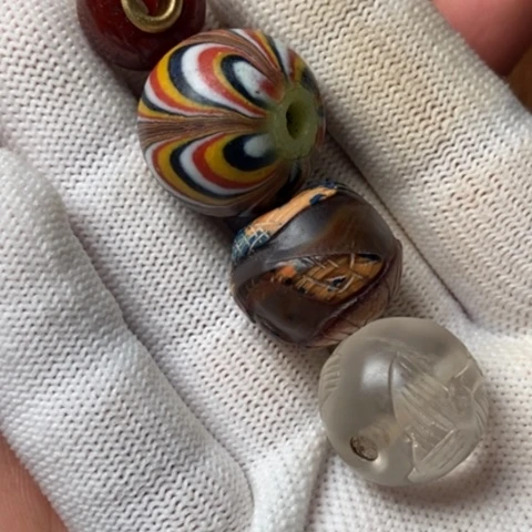 辉***子玛瑙/玉髓未镶嵌珠子