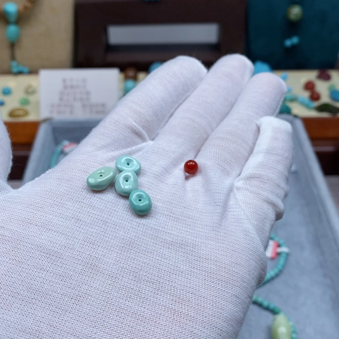 未镶嵌配饰南红玛瑙