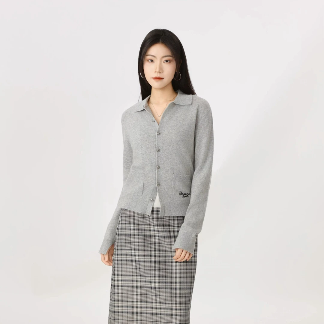 AMASS/阿玛施女针织毛针织衫刺绣亮片针织开衫针织长袖时尚548045