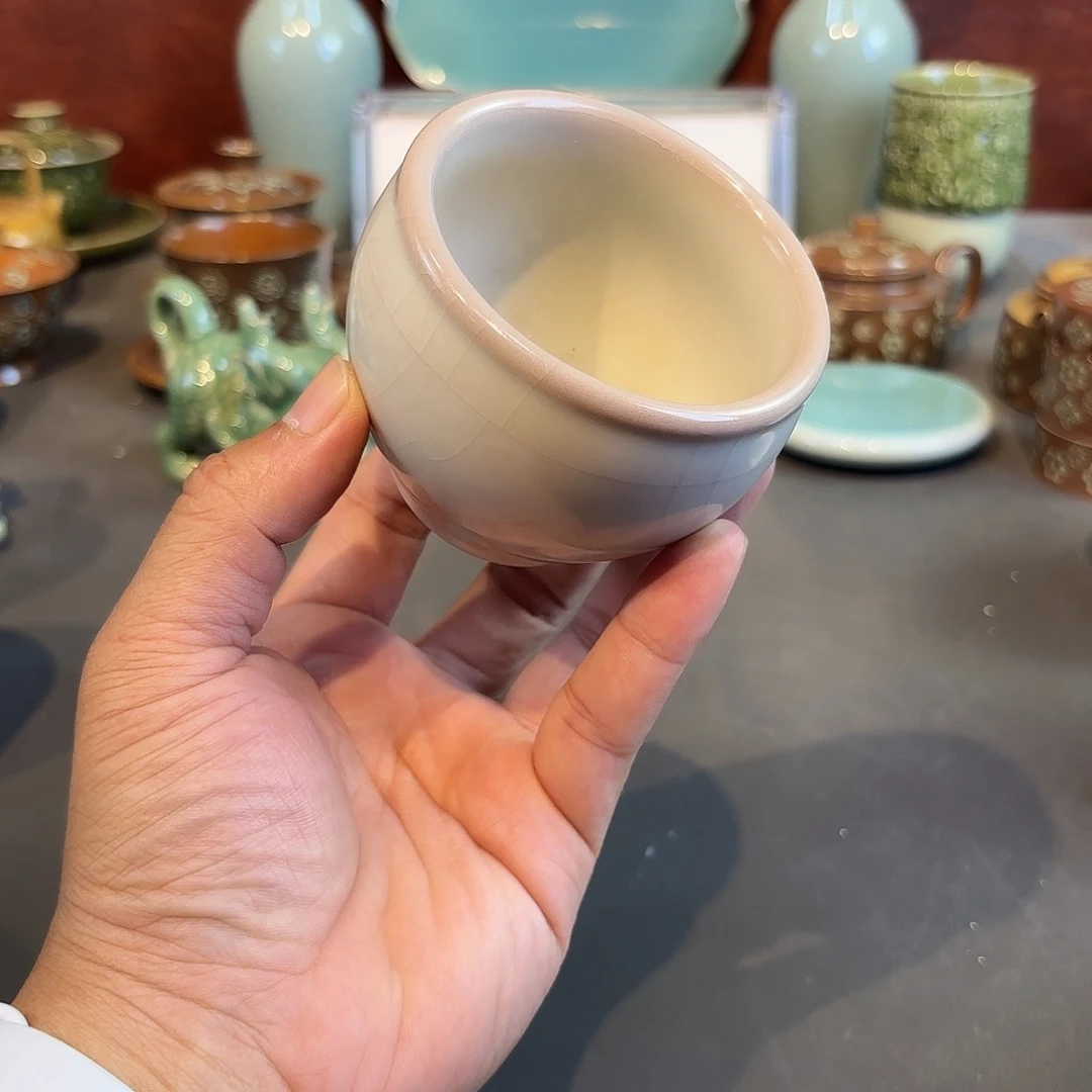 瓷片龙泉青瓷福利青瓷