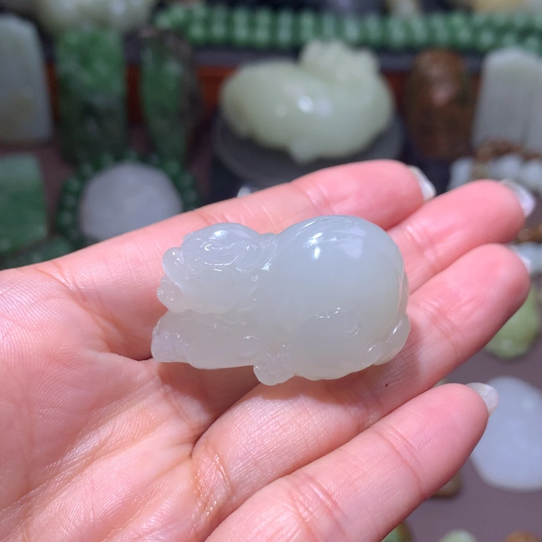 颈饰未镶嵌和田玉