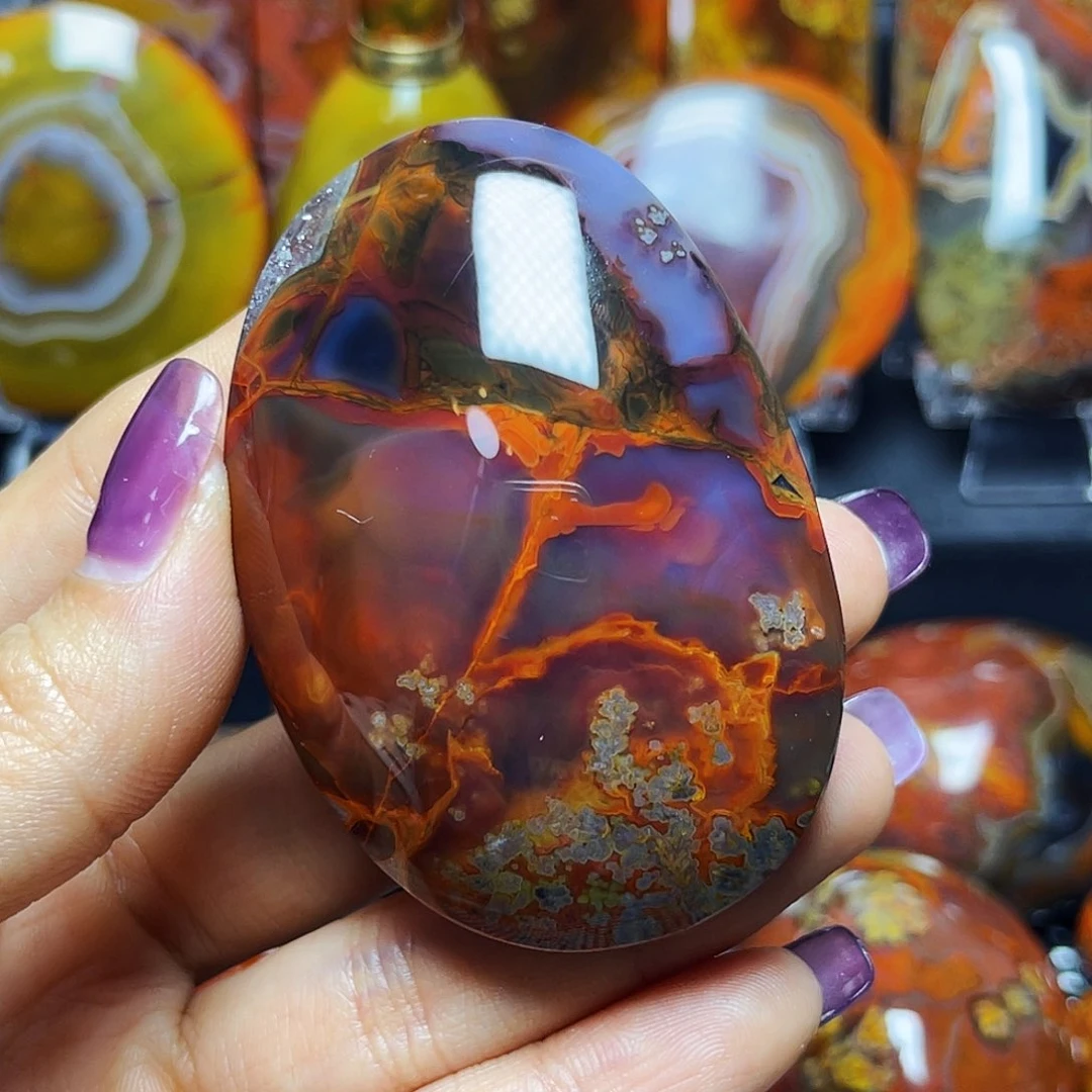 未镶嵌颈饰玛瑙/玉髓蒹**苍