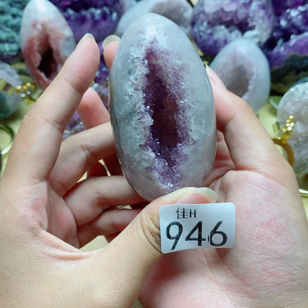 未镶嵌水晶大型摆件（非配饰）