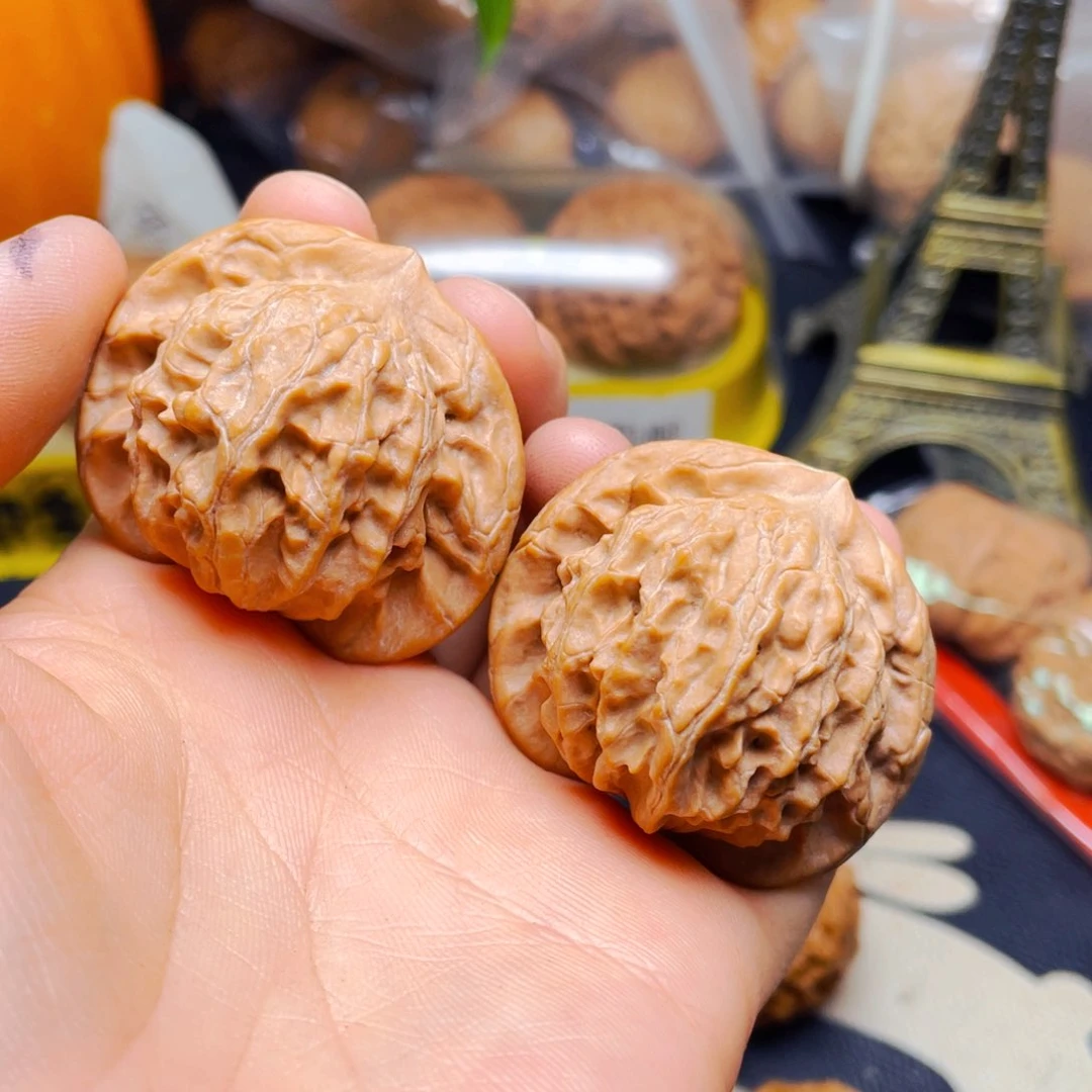 文玩核桃把件大耳朵图图