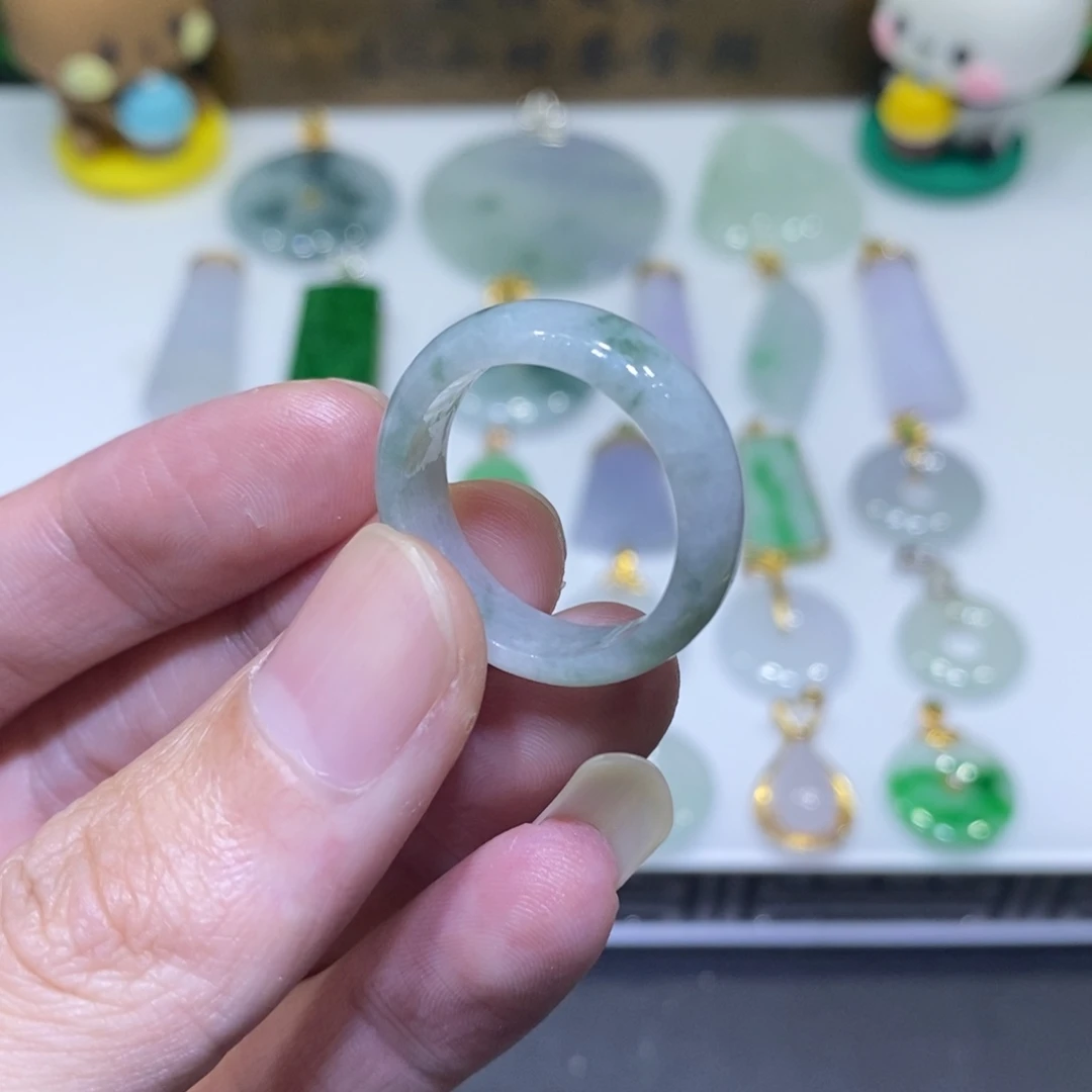 翡翠未镶嵌吊坠(不含链)20号