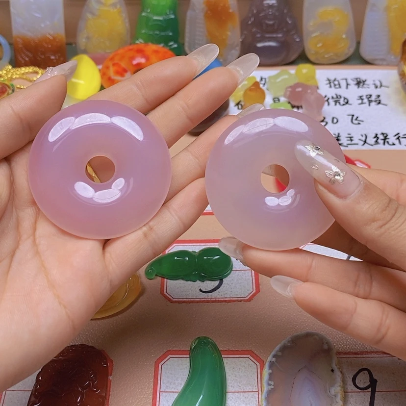 【闪购商品】玛瑙/玉髓颈饰未镶嵌青**?