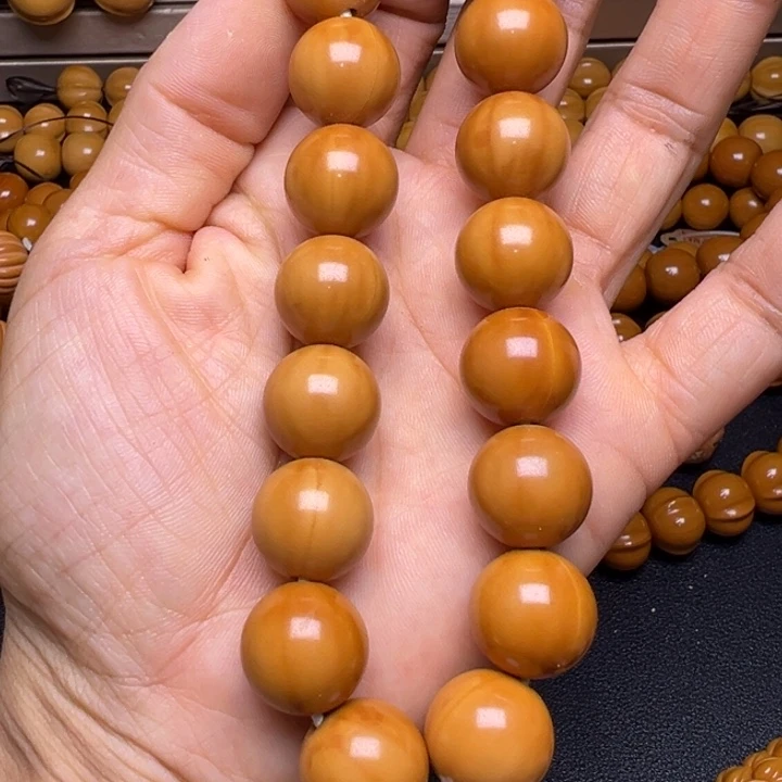 橄榄核吊坠聚宝盆