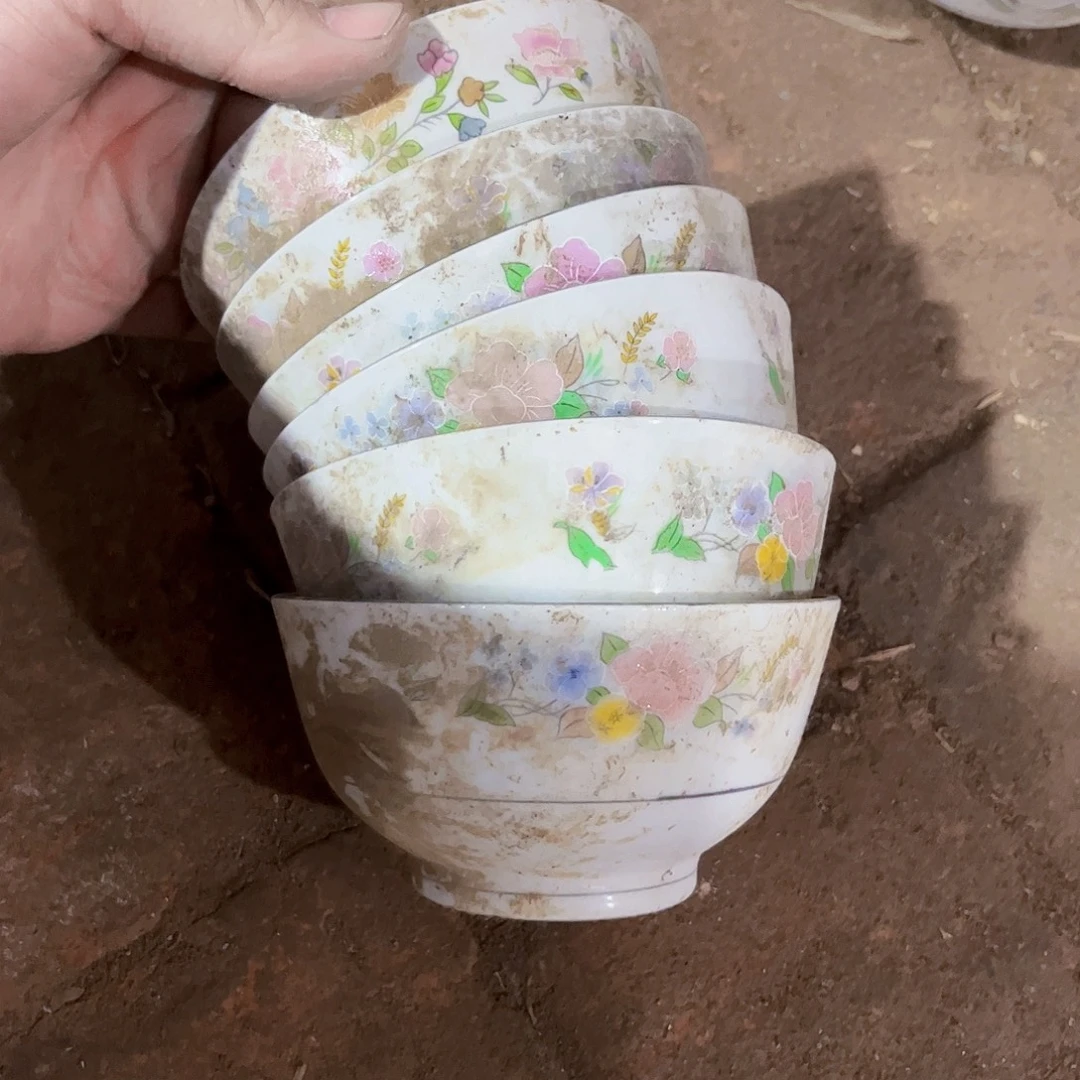 摆件，烧制问题都是正常的86号，到手6个