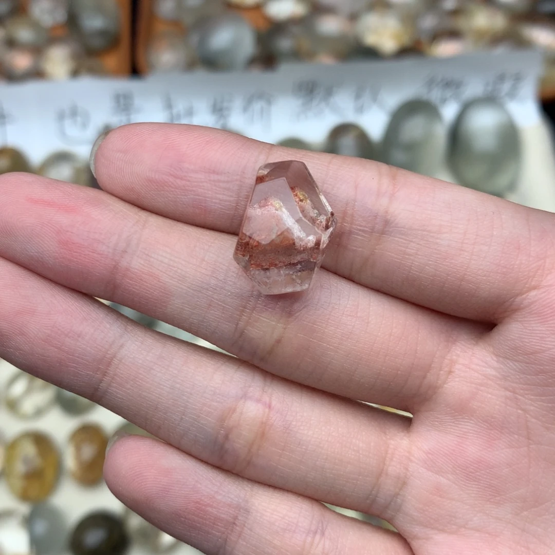 悠***一未镶嵌珠宝半成品水晶