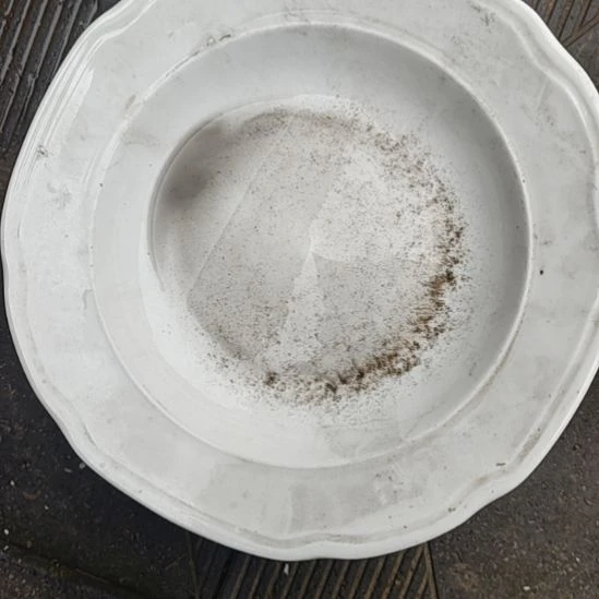 瓷发两个，口径23草帽汤盘！