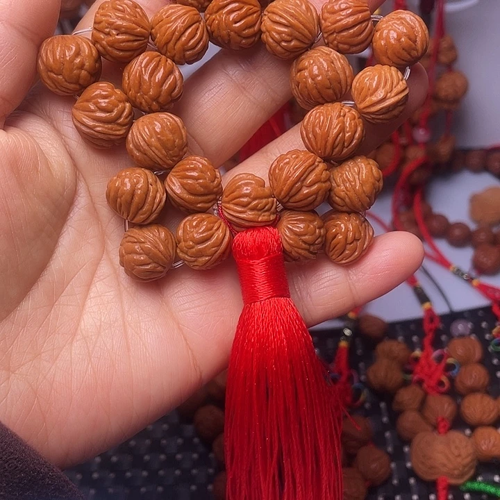 桃核吊坠龙纹桃枭