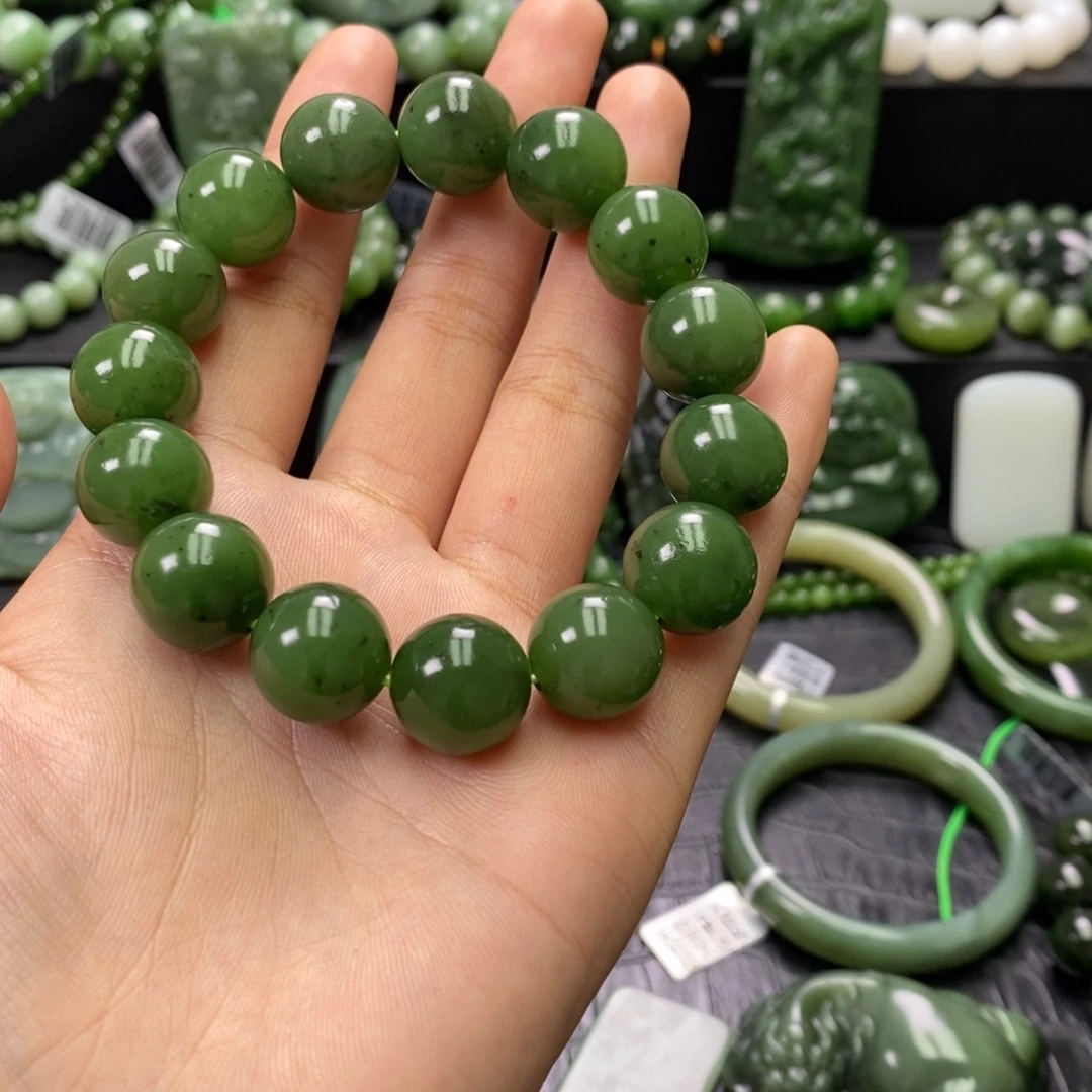 和田玉未镶嵌珠宝奇石