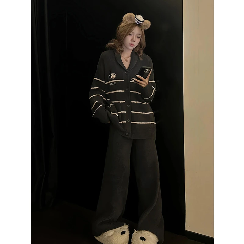 日系复古休闲黑白条纹半边绒睡衣女冬季新款加厚可外穿家居服套装