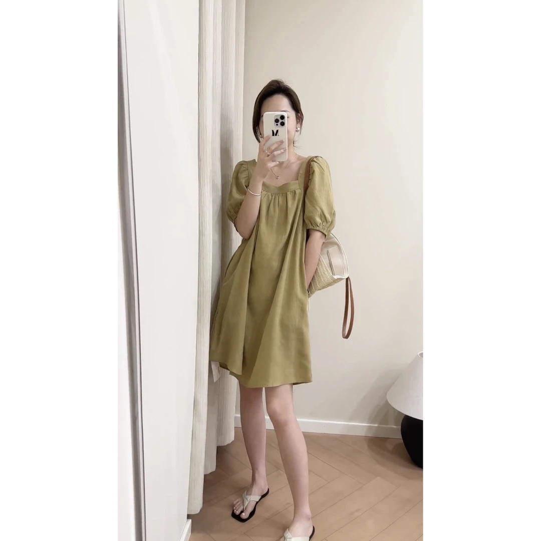 甜美短袖方领设计感夏季连衣裙2025夏季新款宽松显瘦修身连衣裙