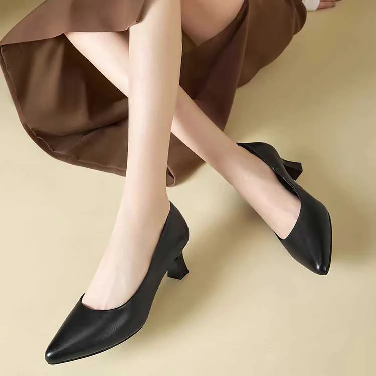 【CHUN】尖头高跟鞋女黑色细跟通勤时尚舒适春季新款单鞋192-23002