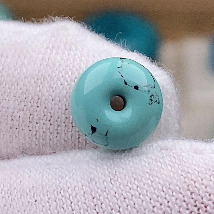 绿松石未镶嵌珠宝奇石8.6