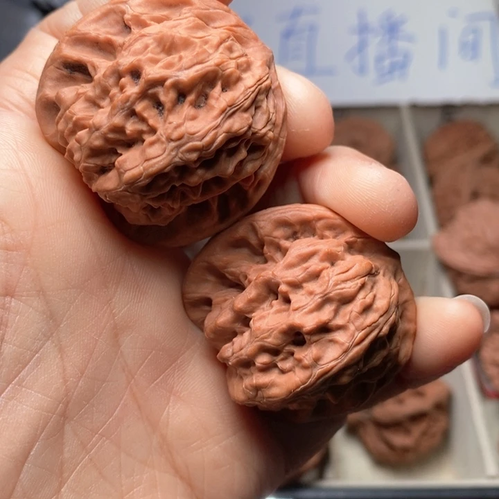 文玩核桃吊坠?****?野狼