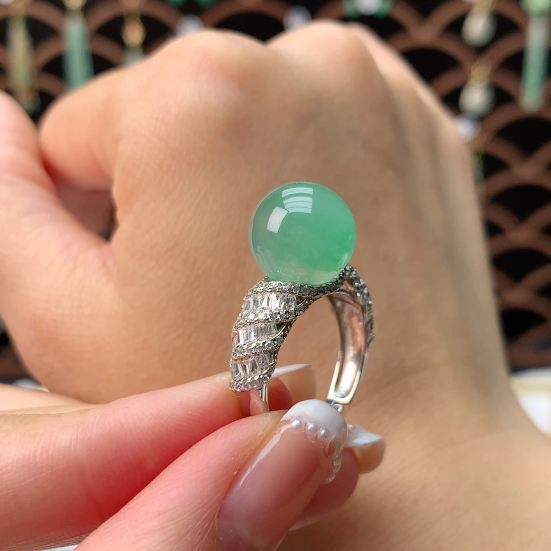 石英质玉（非洲翠）银S925镀金镶嵌冰飘花精品戒指