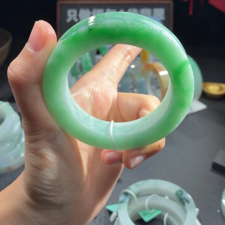 香***寒定制翡翠未镶嵌特价款