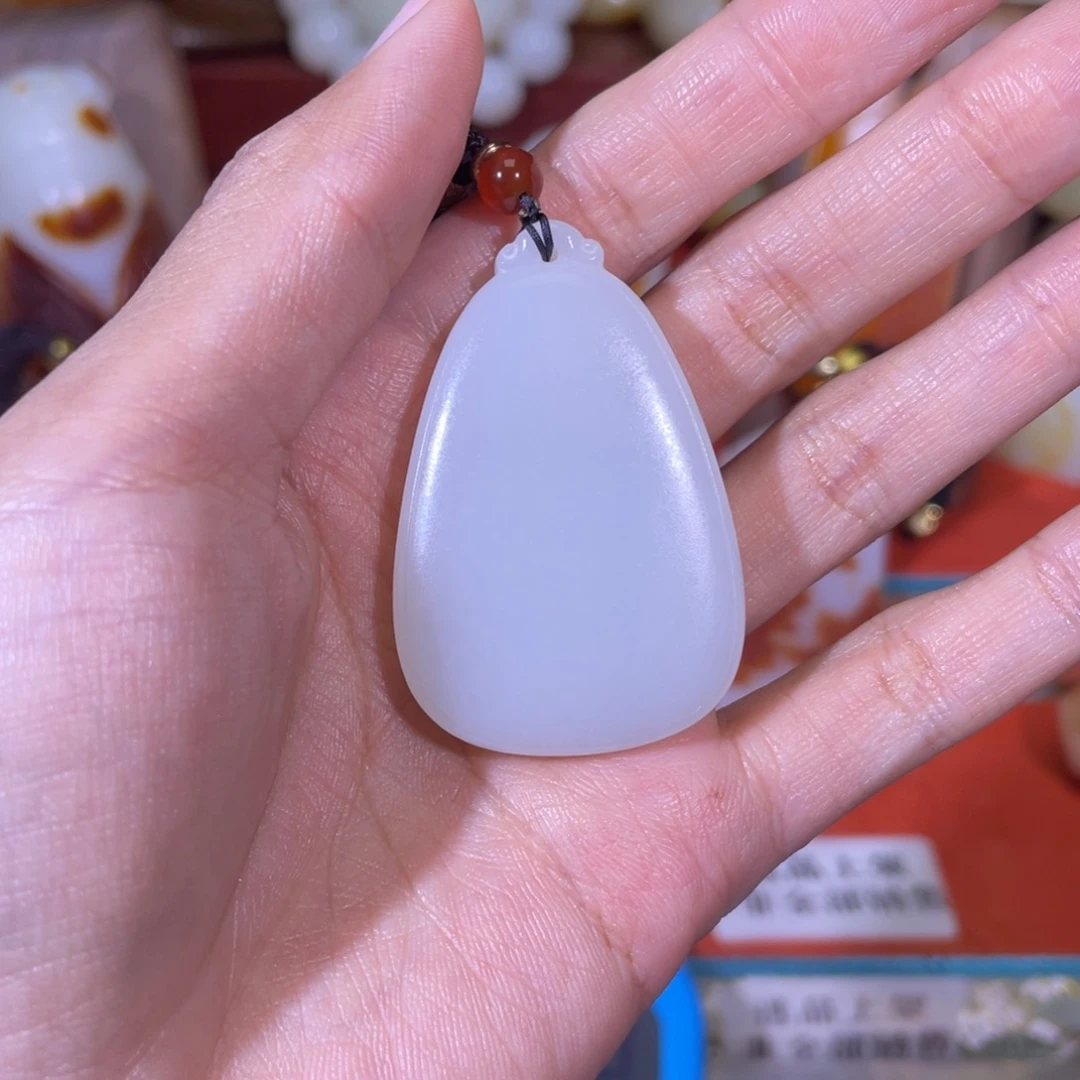 火***木和田玉未镶嵌挂件