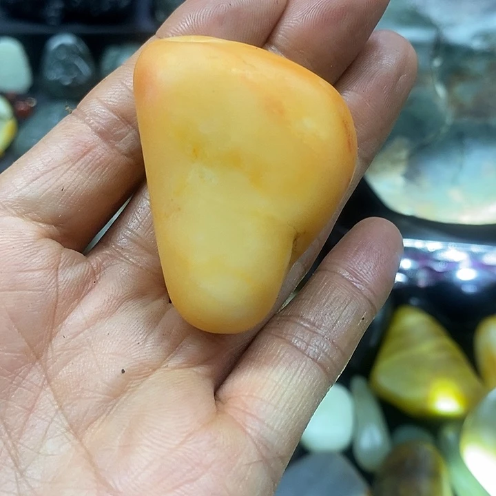 未镶嵌和田玉（糖玉）挂件