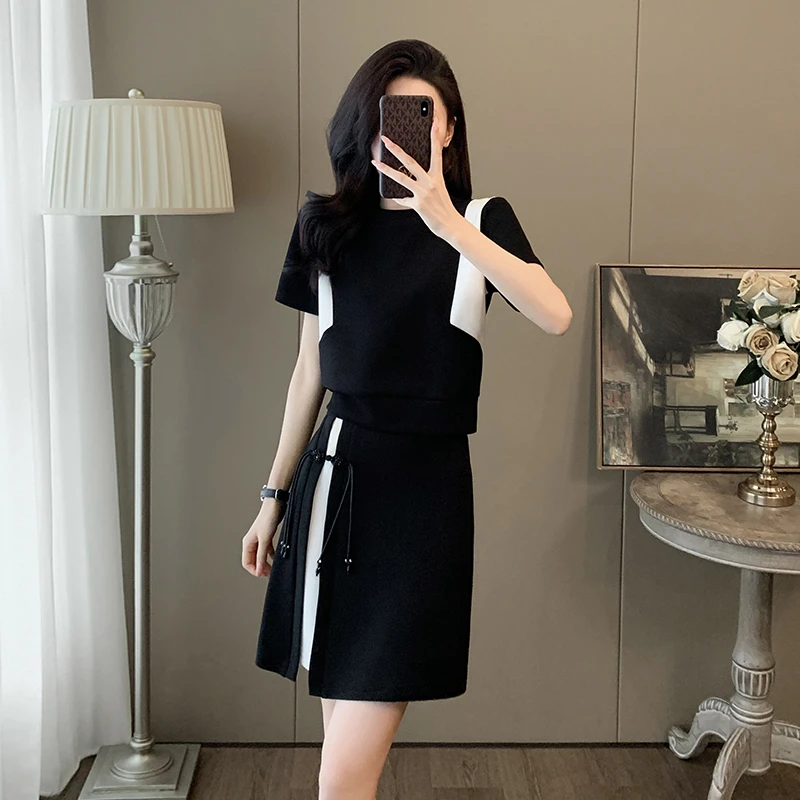 小香风休闲运动服套装女2025年夏季新款复古盘扣t恤半身裙两件套