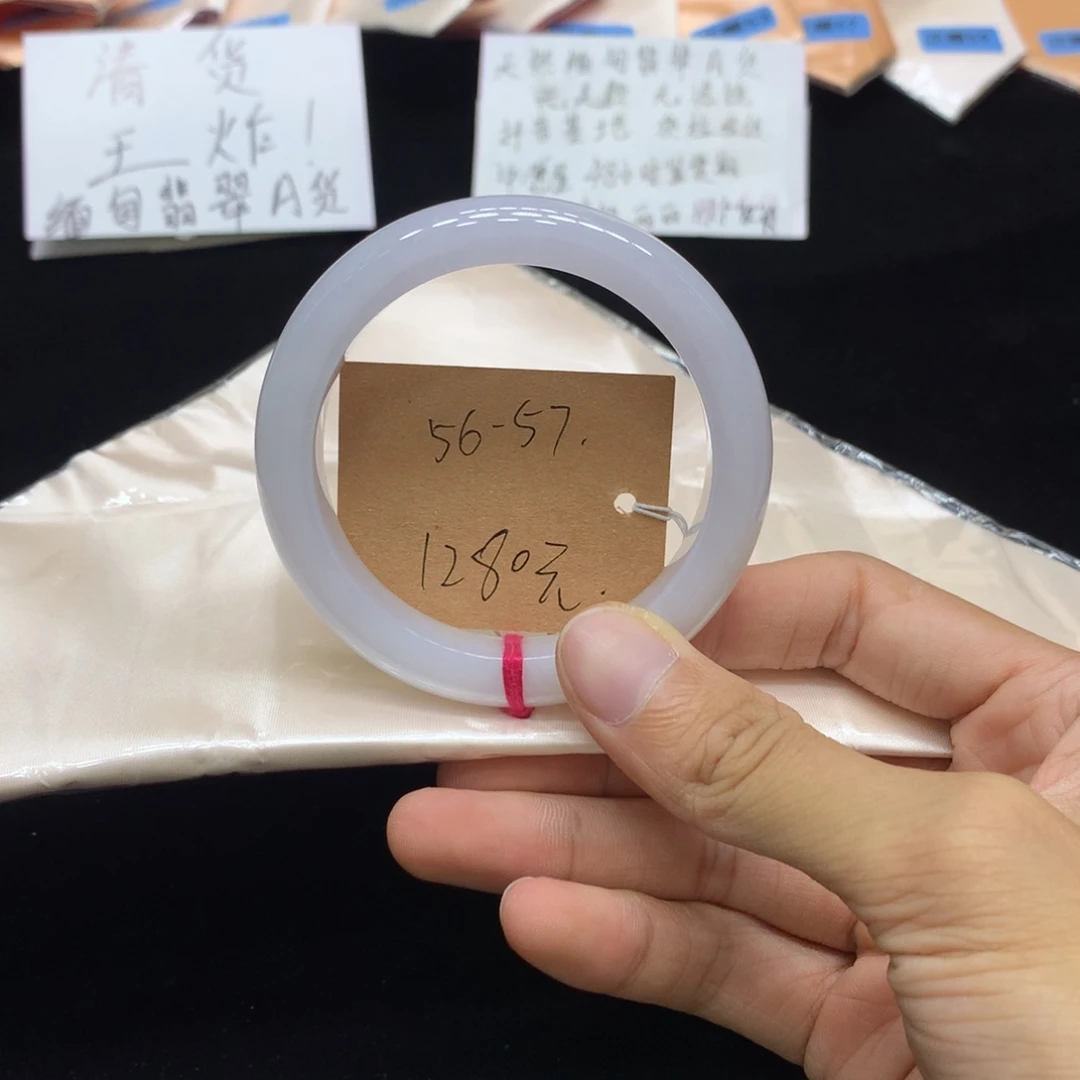 翡翠未镶嵌手镯手镯