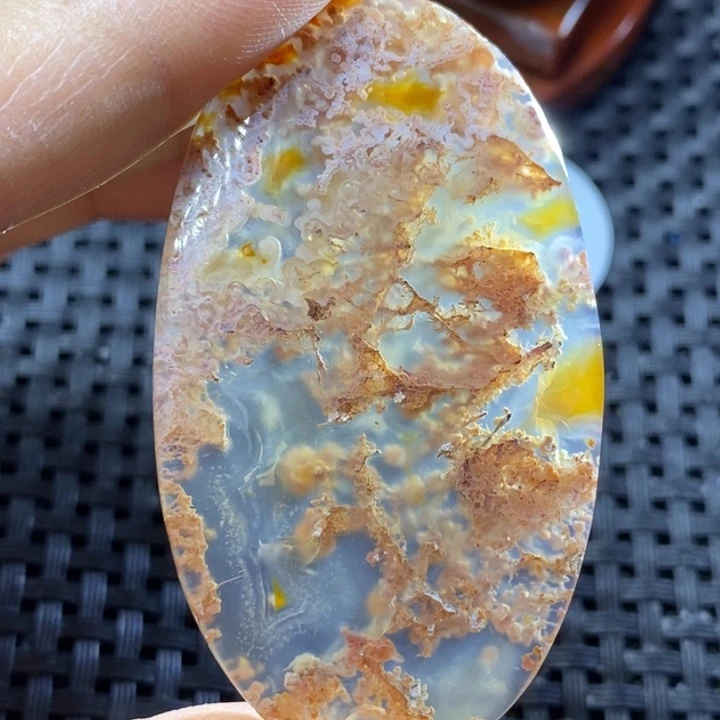 未镶嵌颈饰玛瑙/玉髓占**申