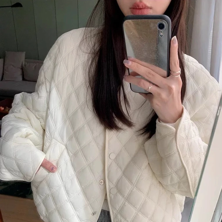新品白鸭绒防风雾面软糯保暖菱格泡芙羽绒服女拉链外套