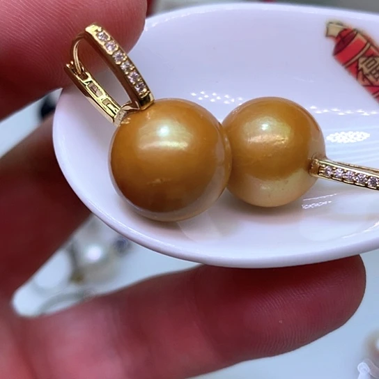 银S925镶嵌淡水珍珠耳饰