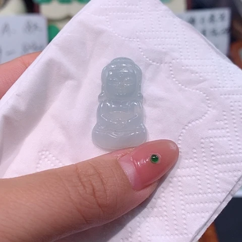 颈饰未镶嵌翡翠宝宝佛