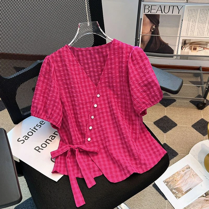 多巴胺玫火龙果色格子短袖衬衫女2025新款夏日正肩v领小衫短上衣